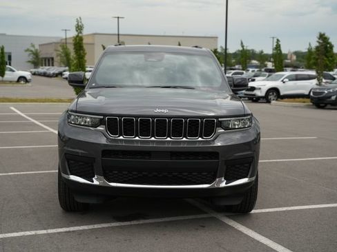 New 2026 Jeep Grand Cherokee L 4WD image 2