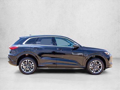 New 2026 Audi Q5 Premium Plus AWD/4WD image 4