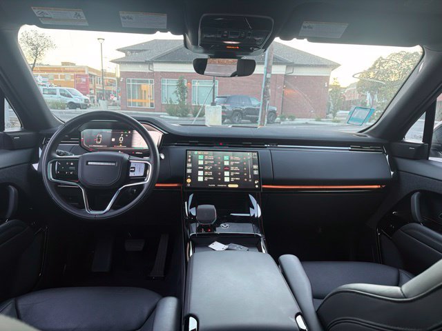 Used 2024 Land Rover Range Rover Sport SE AWD/4WD image 23
