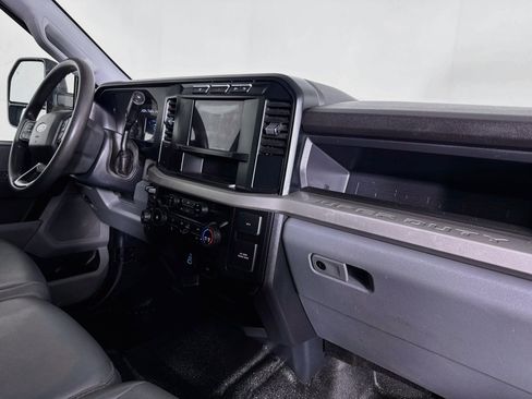 Used 2024 Ford F250 XL w/ FX4 Off-Road Package AWD/4WD image 47