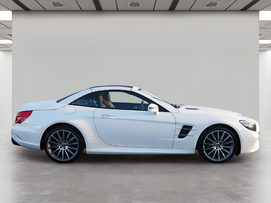Used 2017 Mercedes-Benz SL 450 image 7