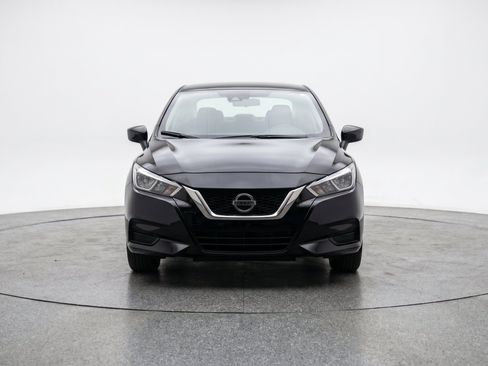 Used 2025 Nissan Versa SV w/ Trunk Package FWD image 2