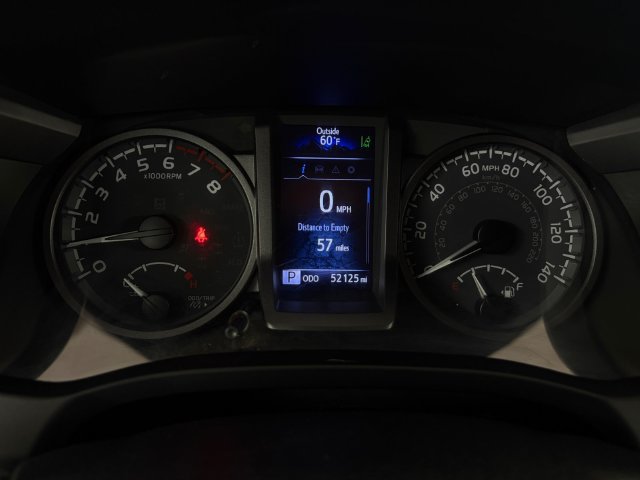 Used 2021 Toyota Tacoma TRD Off-Road w/ Technology Package AWD/4WD image 10