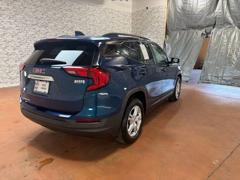 Used 2021 GMC Terrain SLE w/ Driver Convenience Package image 7