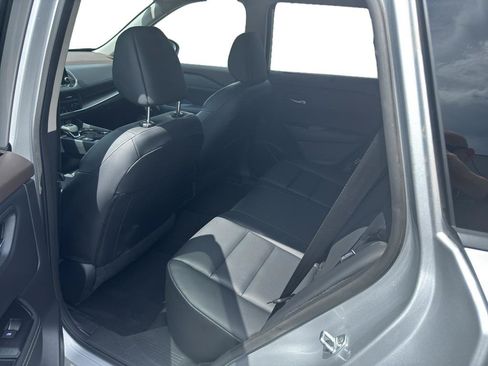 Used 2023 Nissan Rogue SV w/ SV Premium B Package FWD image 10