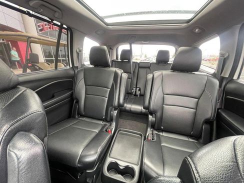 Used 2018 Honda Pilot Elite image 18