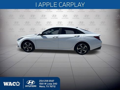 Used 2023 Hyundai Elantra Limited image 8