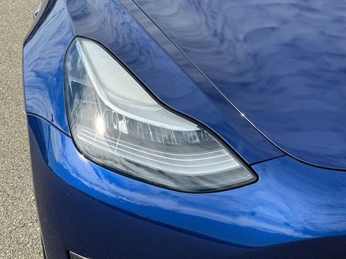 Used 2020 Tesla Model 3 Performance image 42