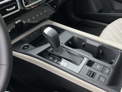 New 2026 Nissan Sentra SL w/ Floor Mat Package FWD image 35