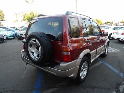 Used 2001 Suzuki Grand Vitara Limited image 3