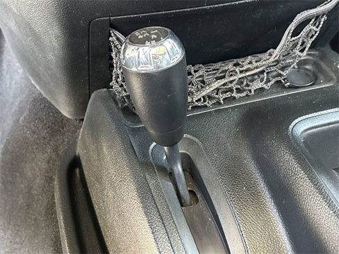 Used 2018 Jeep Wrangler Unlimited Sport S image 28