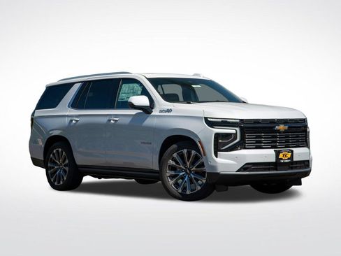 New 2026 Chevrolet Tahoe High Country AWD/4WD image 3