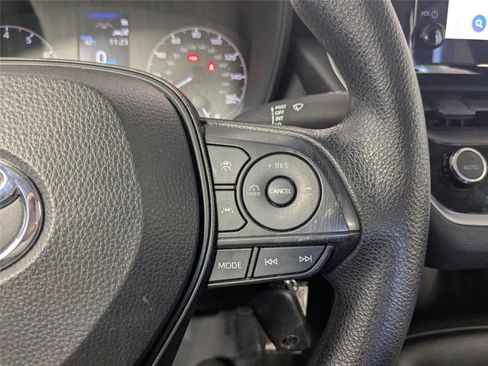 Certified 2023 Toyota Corolla LE image 14