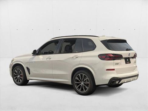New 2026 BMW X5 xDrive40i w/ M Sport Package image 9