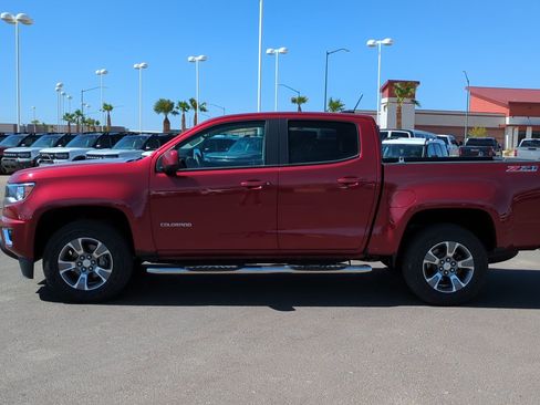 Used 2018 Chevrolet Colorado Z71 AWD/4WD image 6