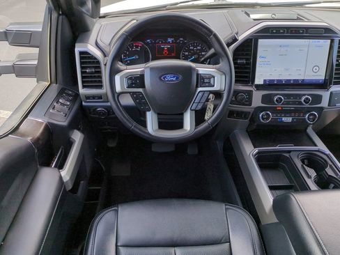 Used 2022 Ford F250 Lariat w/ Lariat Value Package image 16