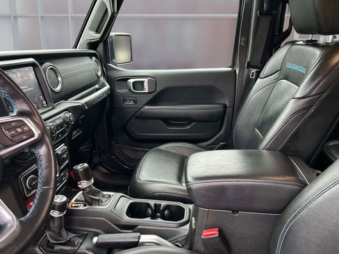 Used 2021 Jeep Wrangler Unlimited Rubicon 4xe w/ Dual Top Group image 23