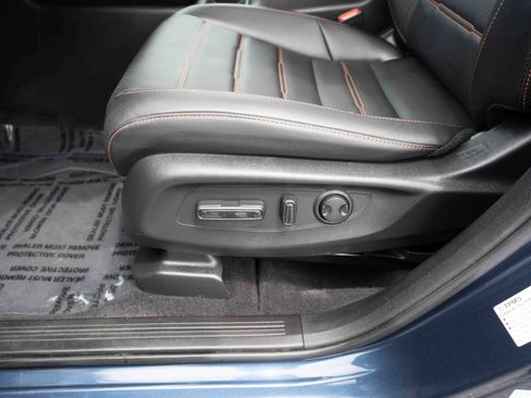 Used 2025 Honda CR-V Sport Touring image 12