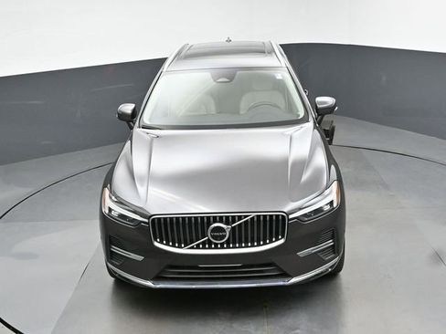 Used 2023 Volvo XC60 B5 Plus w/ Protection Package AWD/4WD image 41