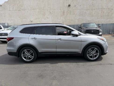 Used 2017 Hyundai Santa Fe FWD w/ Cargo Package image 2