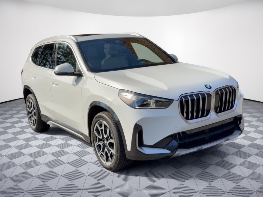 Used 2025 BMW X1 xDrive28i w/ Convenience Package AWD/4WD image 7
