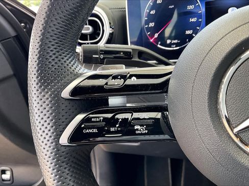 Used 2023 Mercedes-Benz C 300 Sedan image 22