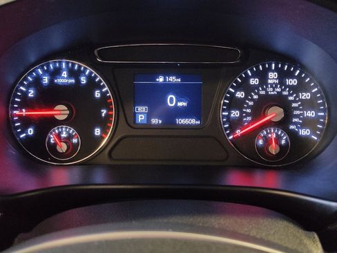 Used 2020 Kia Sorento FWD V6 image 23