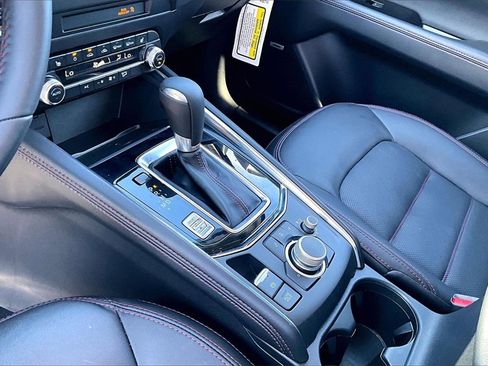 Certified 2025 MAZDA CX-5 Carbon Edition image 10