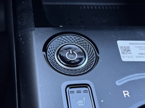 New 2026 Kia Niro Wind image 21