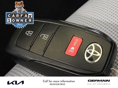 Used 2024 Toyota Corolla SE image 36