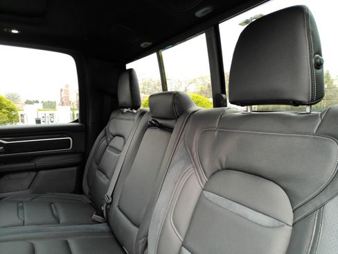 Used 2023 RAM 1500 Big Horn AWD/4WD image 15