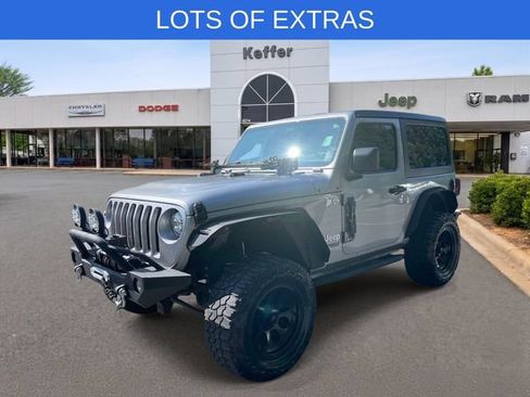 Used 2018 Jeep Wrangler Sport AWD/4WD image 1