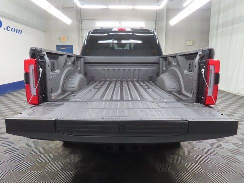 Used 2025 Ford F250 Platinum image 46