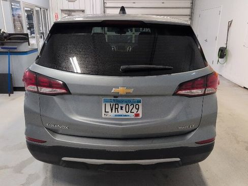 Used 2024 Chevrolet Equinox LT image 4