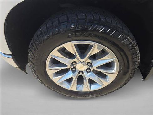 Used 2022 Chevrolet Silverado 1500 LTZ w/ LTZ Premium Texas Edition AWD/4WD image 25