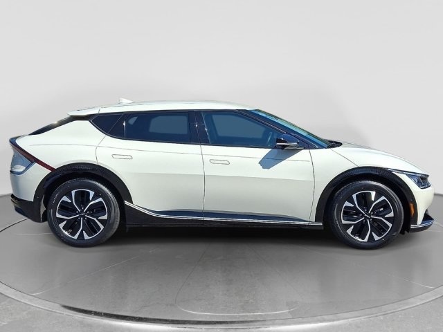 Used 2023 Kia EV6 Wind w/ Wind Technology Package RWD image 7