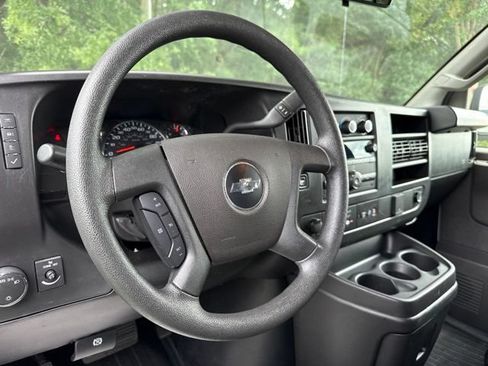 Used 2025 Chevrolet Express 2500 w/ Driver Convenience Package RWD image 28