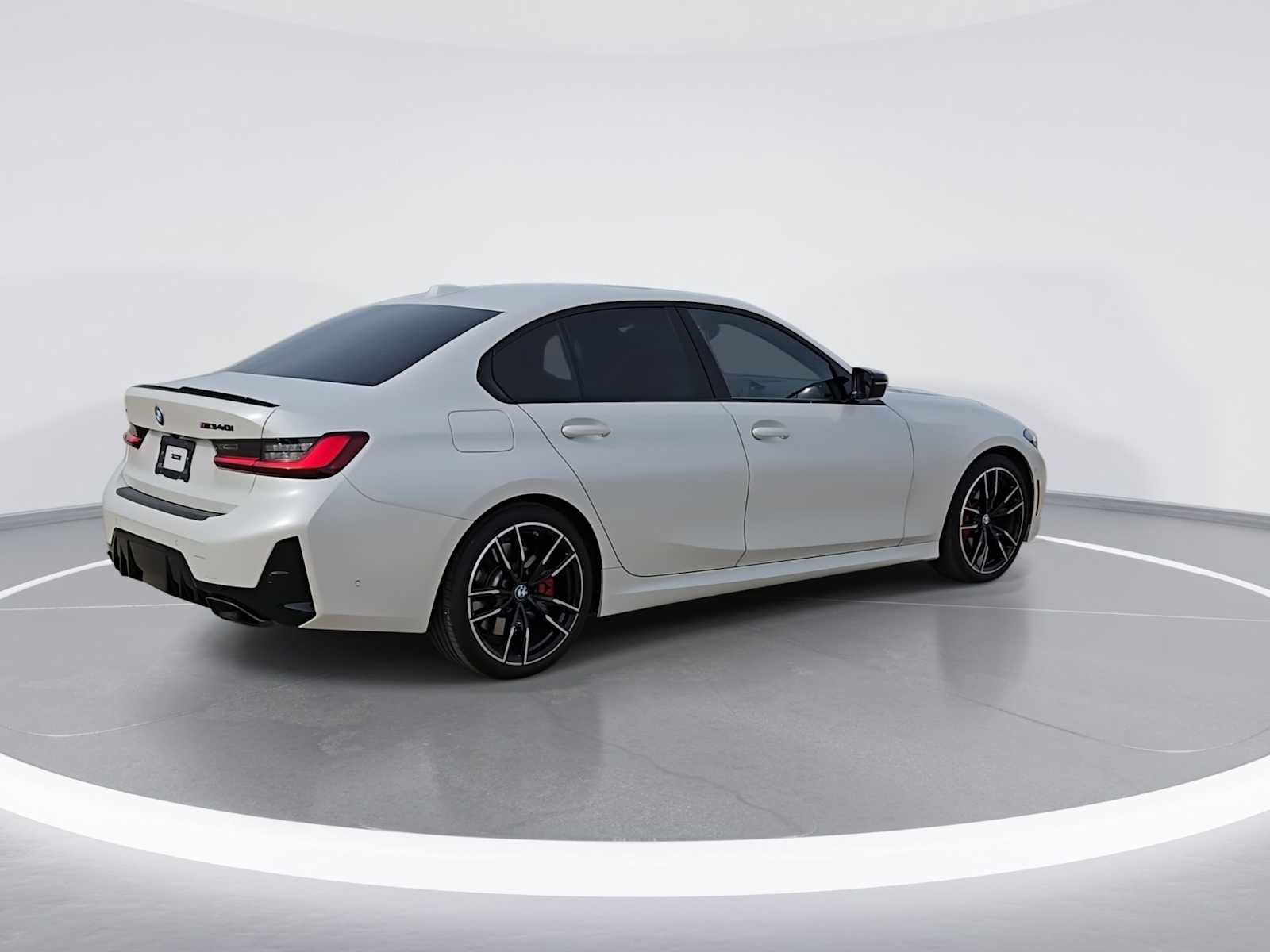 Used 2024 BMW M340i xDrive AWD/4WD image 8