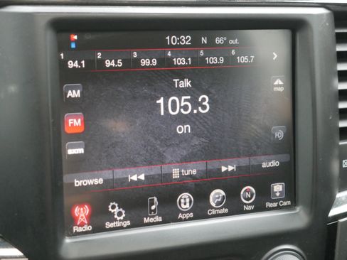 Used 2017 RAM 1500 Sport image 12