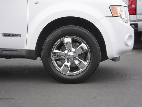 Used 2008 Ford Escape Limited image 4