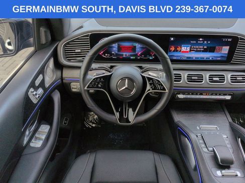 Used 2025 Mercedes-Benz GLS 450 4MATIC image 17