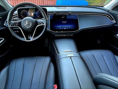 Used 2025 Mercedes-Benz E 350 Sedan w/ Winter Package image 14