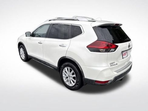 Used 2018 Nissan Rogue SV w/ Premium Package AWD/4WD image 5