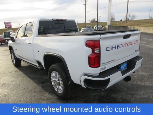 Used 2023 Chevrolet Silverado 3500 High Country w/ Technology Package image 3