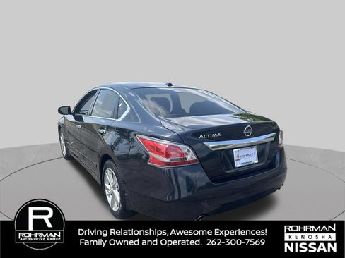 Used 2015 Nissan Altima 2.5 SL FWD image 8
