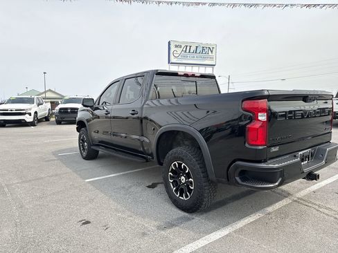 Used 2024 Chevrolet Silverado 1500 ZR2 w/ Technology Package image 12