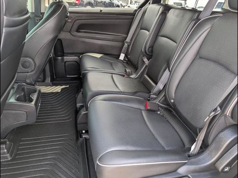 Used 2025 Honda Odyssey Elite image 12