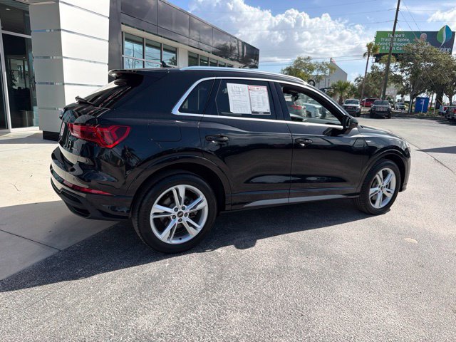 Used 2024 Audi Q3 2.0T Premium w/ Convenience Package AWD/4WD image 9