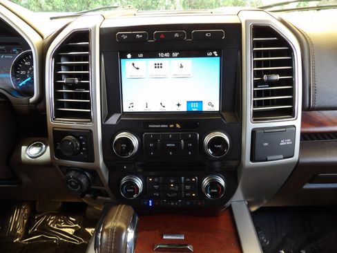 Used 2017 Ford F150 King Ranch w/ Equipment Group 601A Luxury image 20