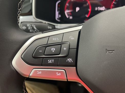 New 2026 Volkswagen Taos SEL image 18